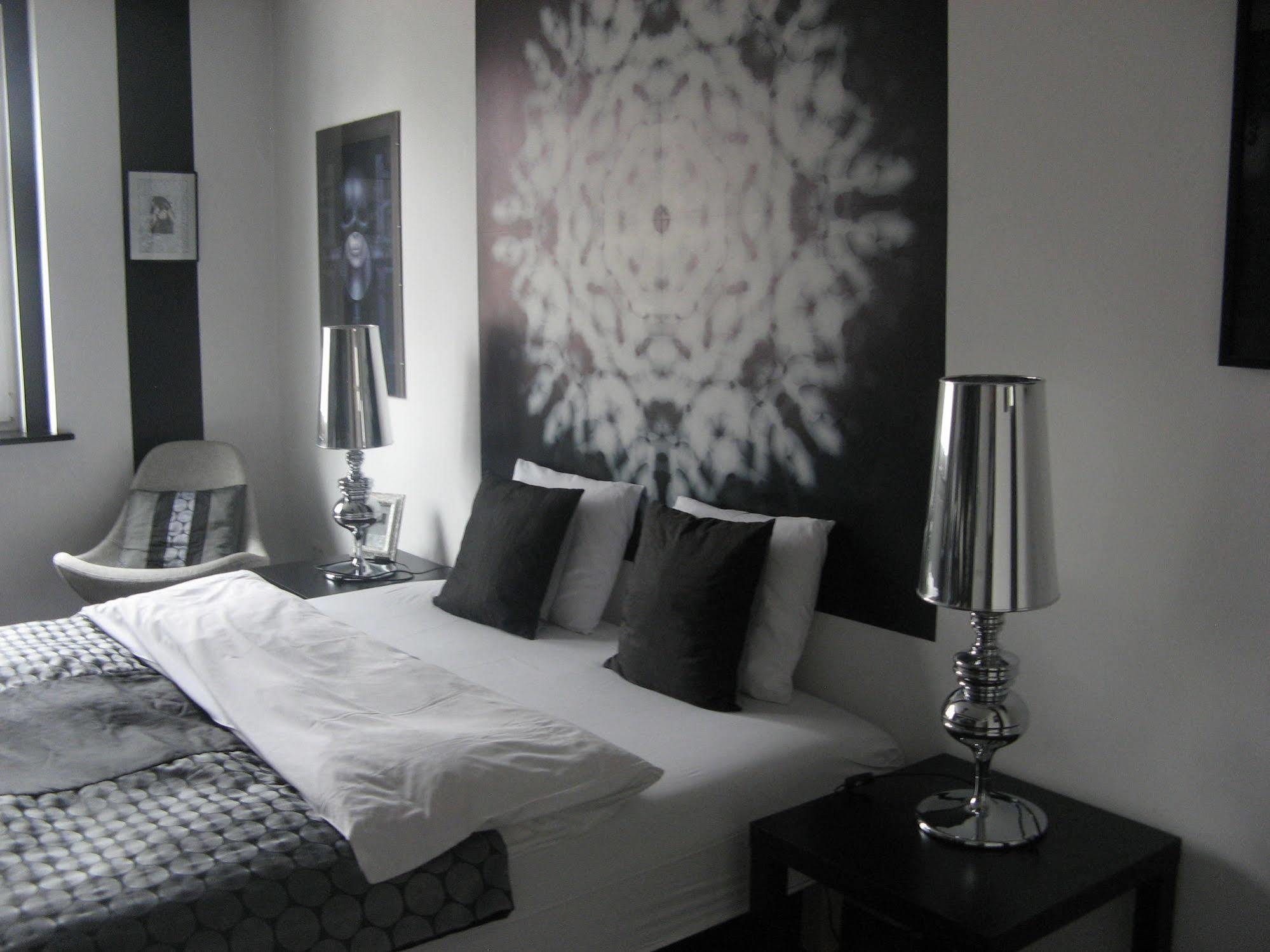 Artrooms พอซนาน ภายนอก รูปภาพ