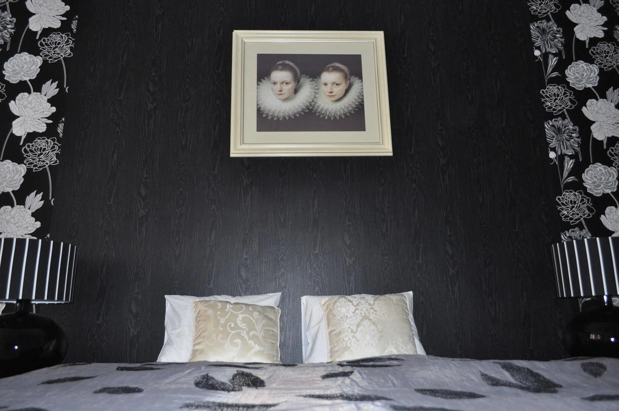 Artrooms พอซนาน ภายนอก รูปภาพ